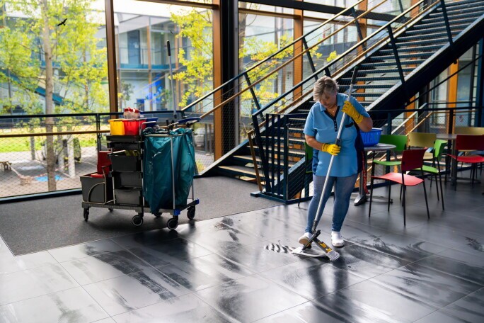 Reinigungskraft (m/w/d) als Minijob I Standort Fellbach, 1. Bild